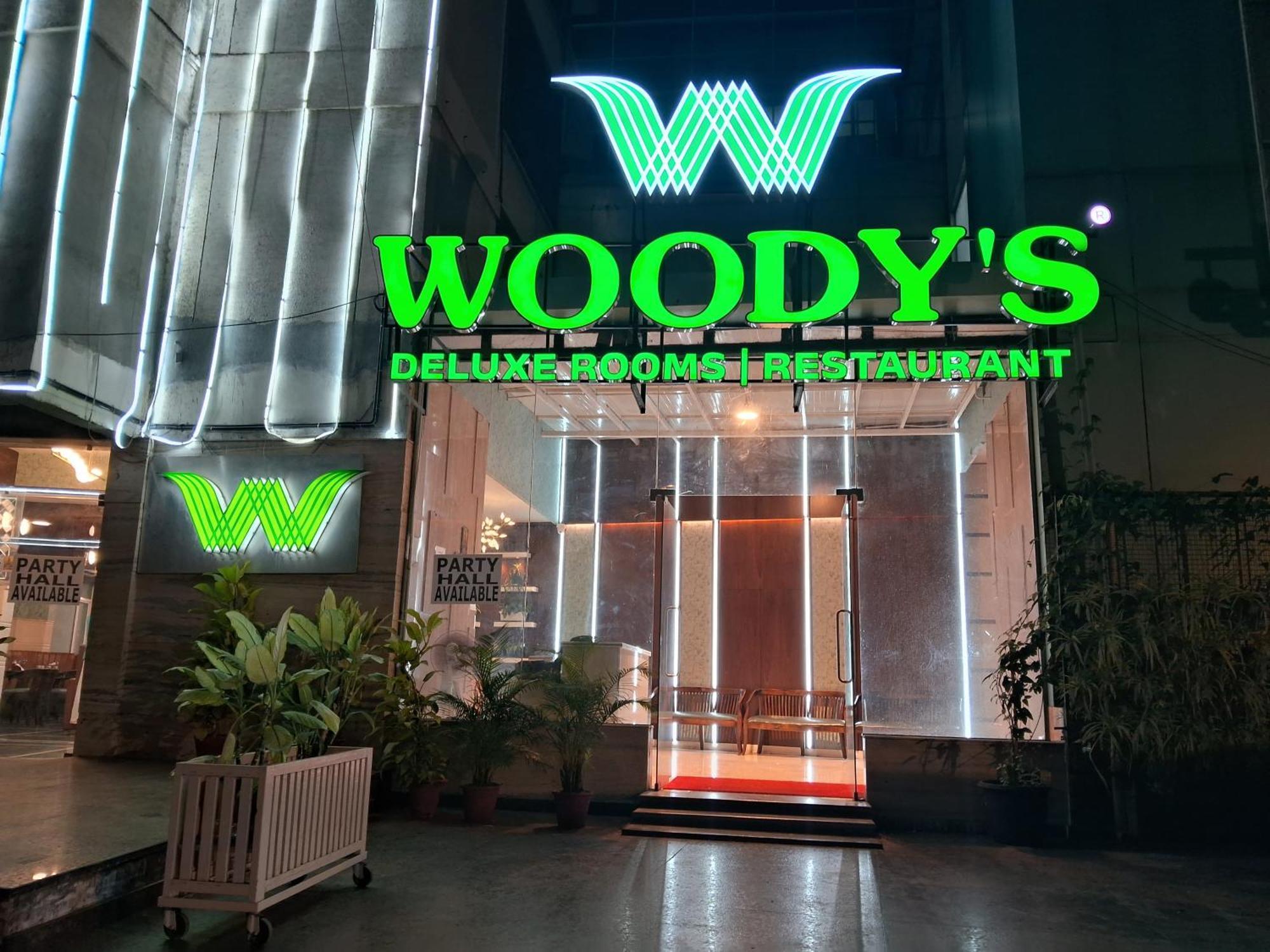فندق Woody'S بنغالور المظهر الخارجي الصورة